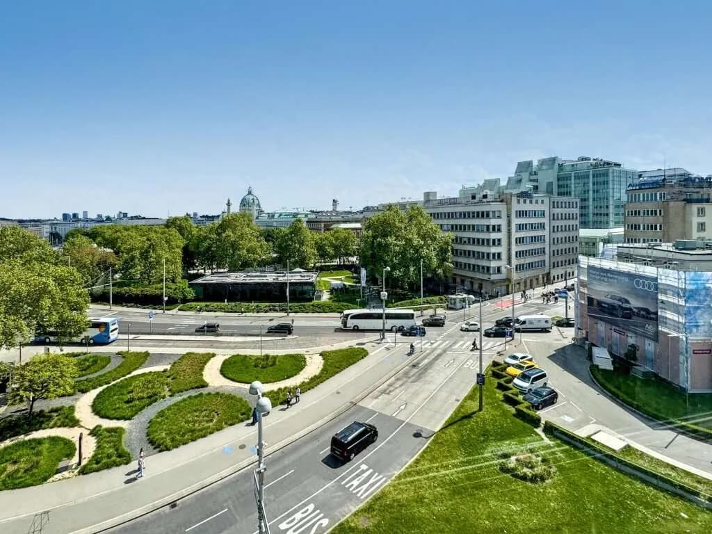 30-Zimmer-Gewerbeimmobilie mieten in Wien – 1 300 m², € 35.035 – Bild 10 von 17