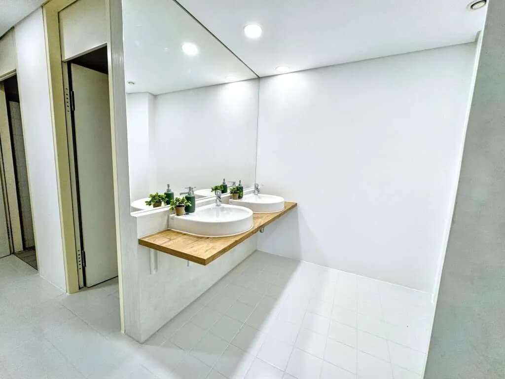 20-Zimmer-Gewerbeimmobilie mieten in Wien – 650 m², € 17.518 – Bild 16 von 19