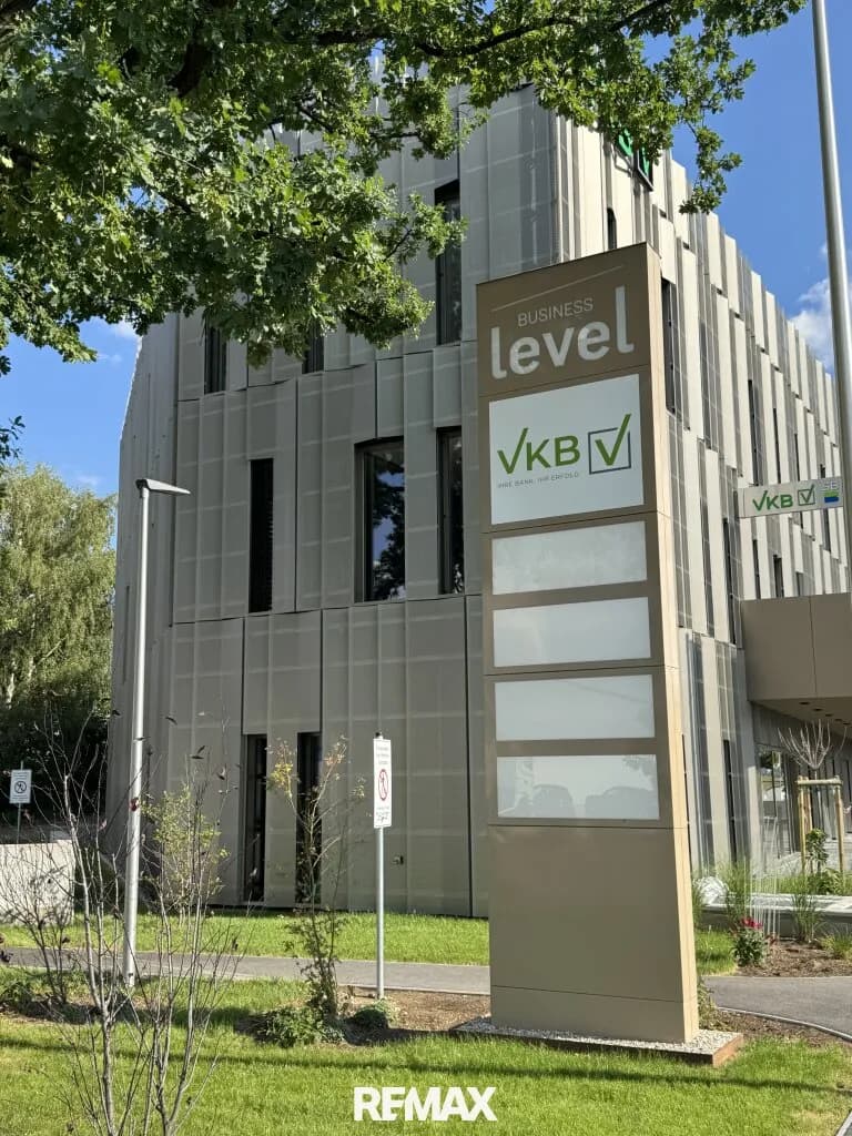 Gewerbeimmobilie kaufen in Gmunden – 830 m², € 4.275.000