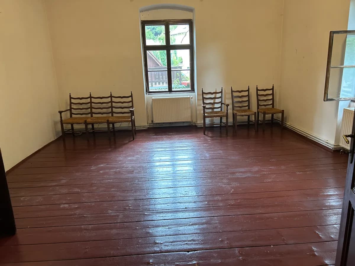 4-Zimmer-Wohnung mieten in Horn – 130 m², € 880 – Bild 12 von 23