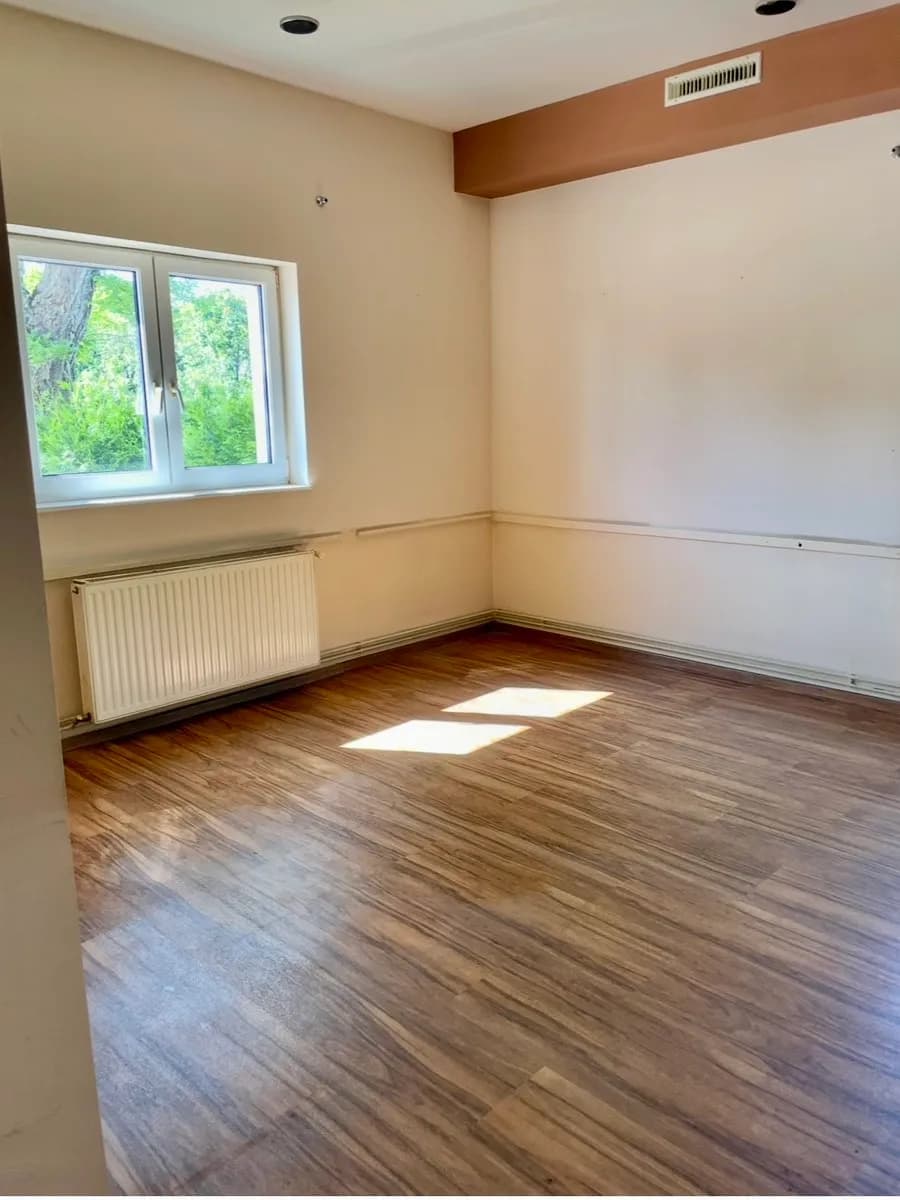 3-Zimmer-Immobilie mieten in Baden – 106 m², € 1.100 – Bild 6 von 9