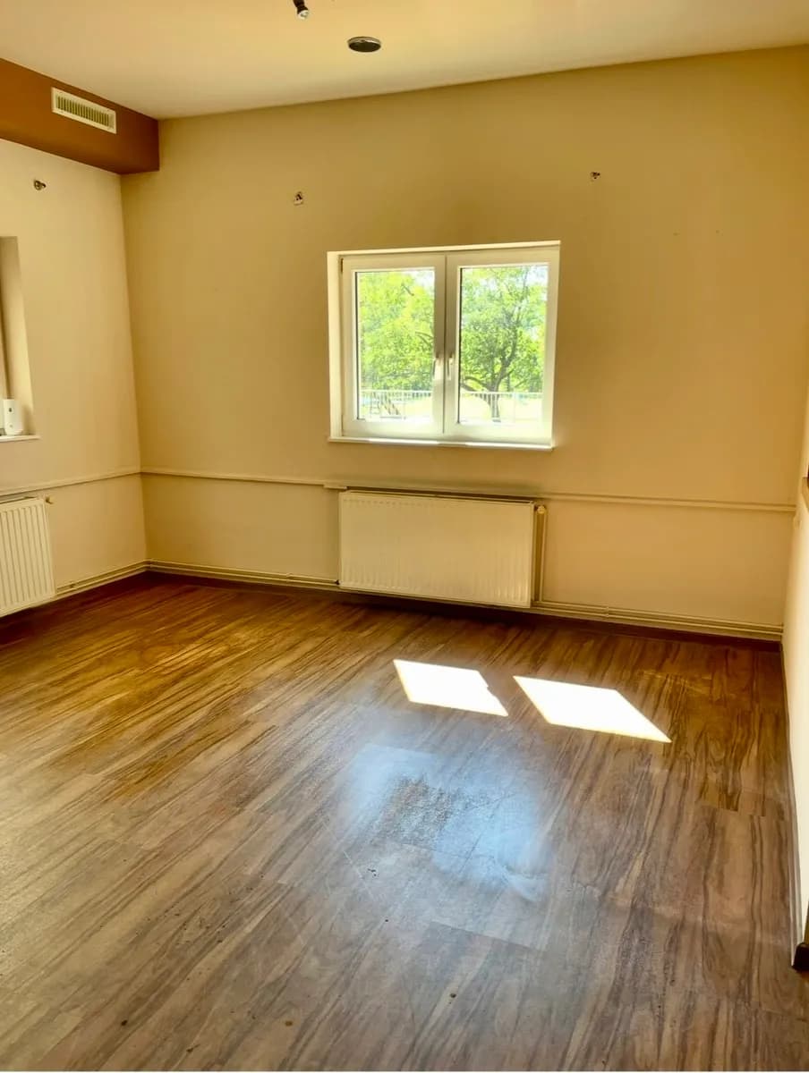 3-Zimmer-Immobilie mieten in Baden – 106 m², € 1.100 – Bild 7 von 9