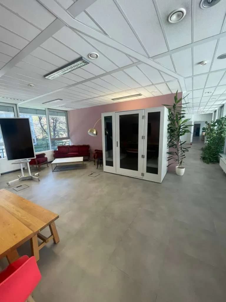4-Zimmer-Gewerbeimmobilie mieten in Wien – 268 m², € 300 – Bild 6 von 9