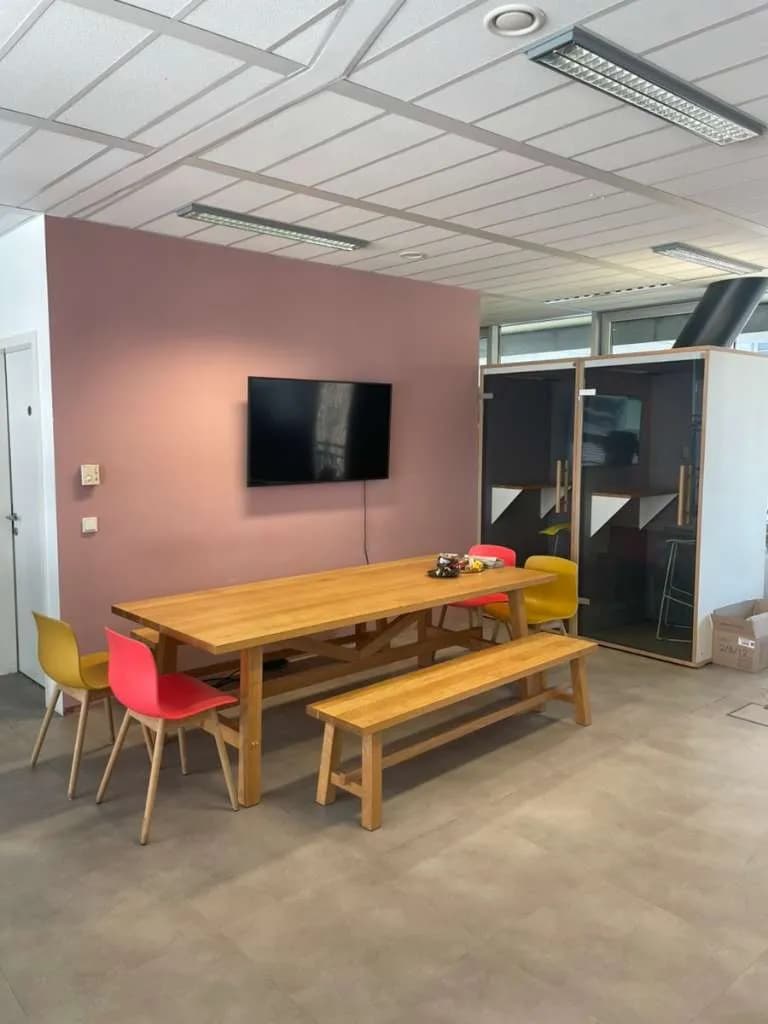 4-Zimmer-Gewerbeimmobilie mieten in Wien – 268 m², € 300 – Bild 7 von 9