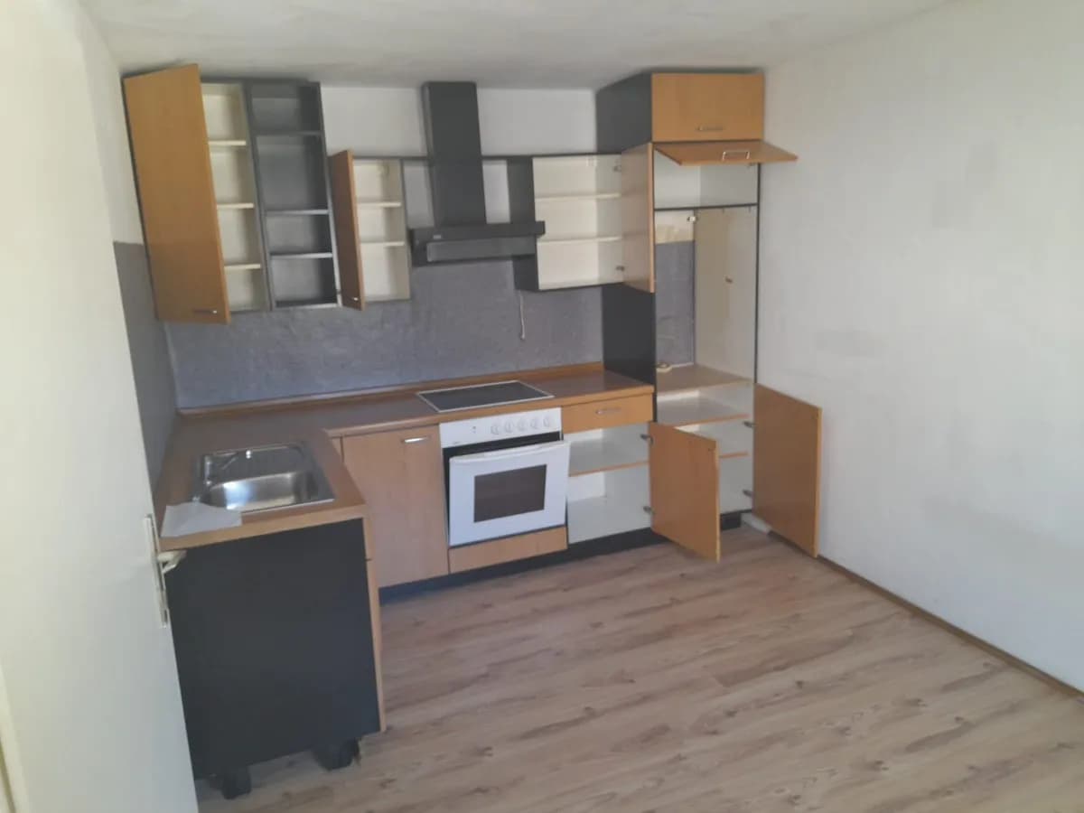 Wohnung mieten in Wels – 80 m², € 1.100 – Bild 2 von 12
