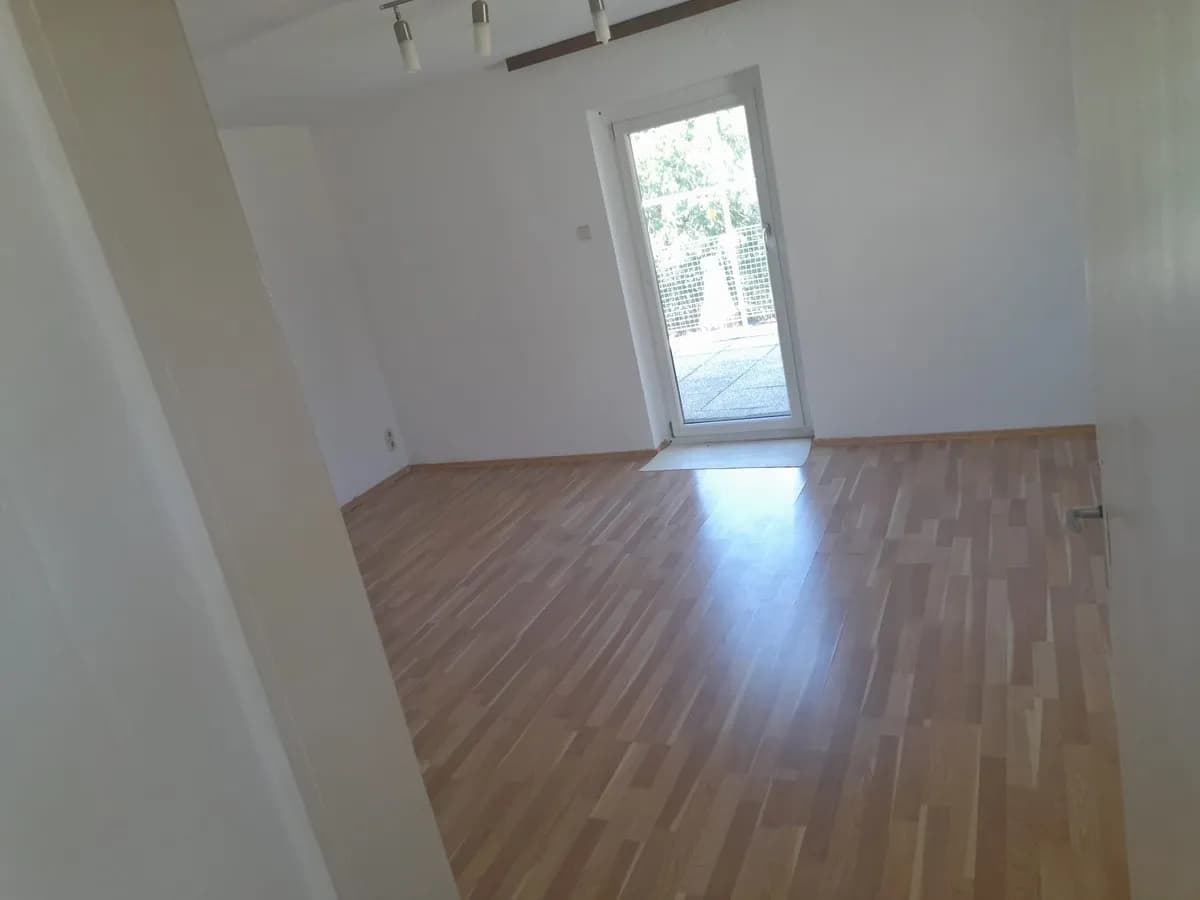 Wohnung mieten in Wels – 80 m², € 1.100 – Bild 5 von 12