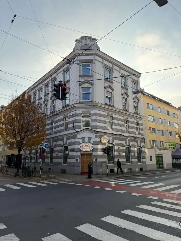 Gewerbeimmobilie kaufen in Linz – 733 m², € 1.850.000 – Bild 3 von 18