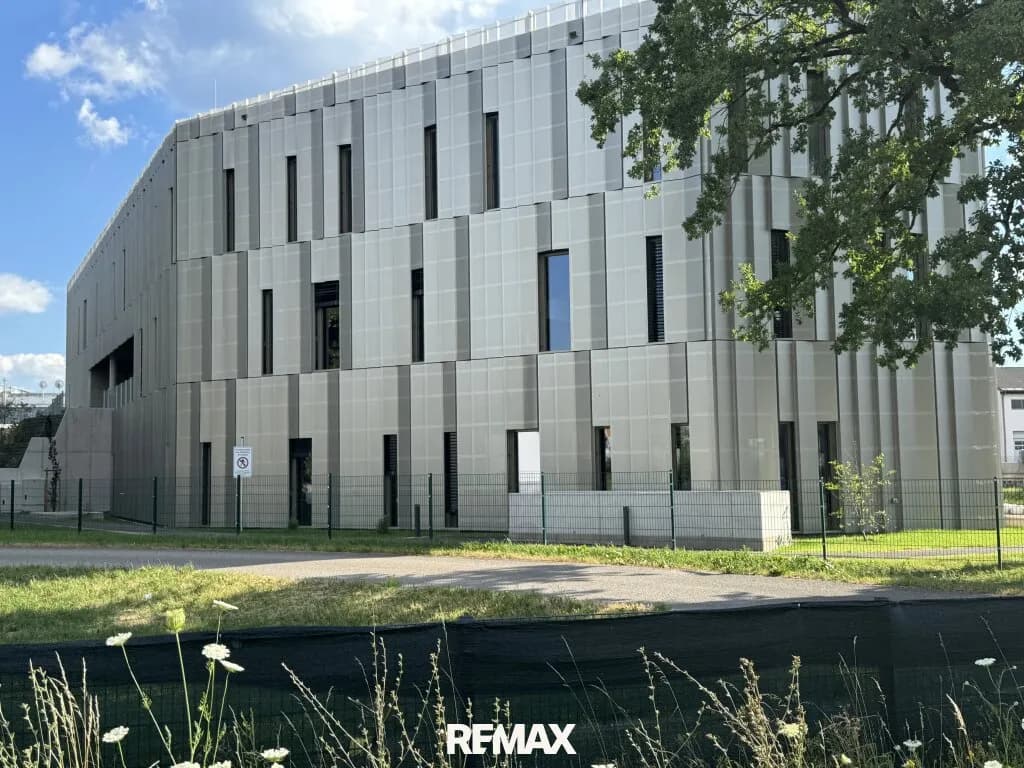 7-Zimmer-Gewerbeimmobilie kaufen in Gmunden – 237 m², € 1.185.000 – Bild 6 von 20