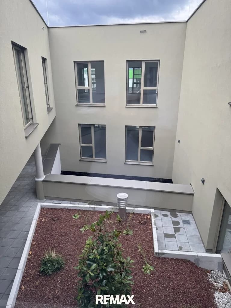 7-Zimmer-Gewerbeimmobilie kaufen in Gmunden – 237 m², € 1.185.000 – Bild 8 von 20