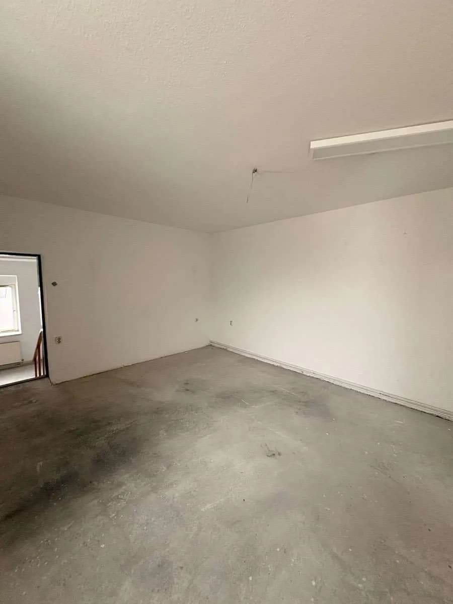 5-Zimmer-Immobilie mieten in Baden – 100 m², € 800 – Bild 4 von 15