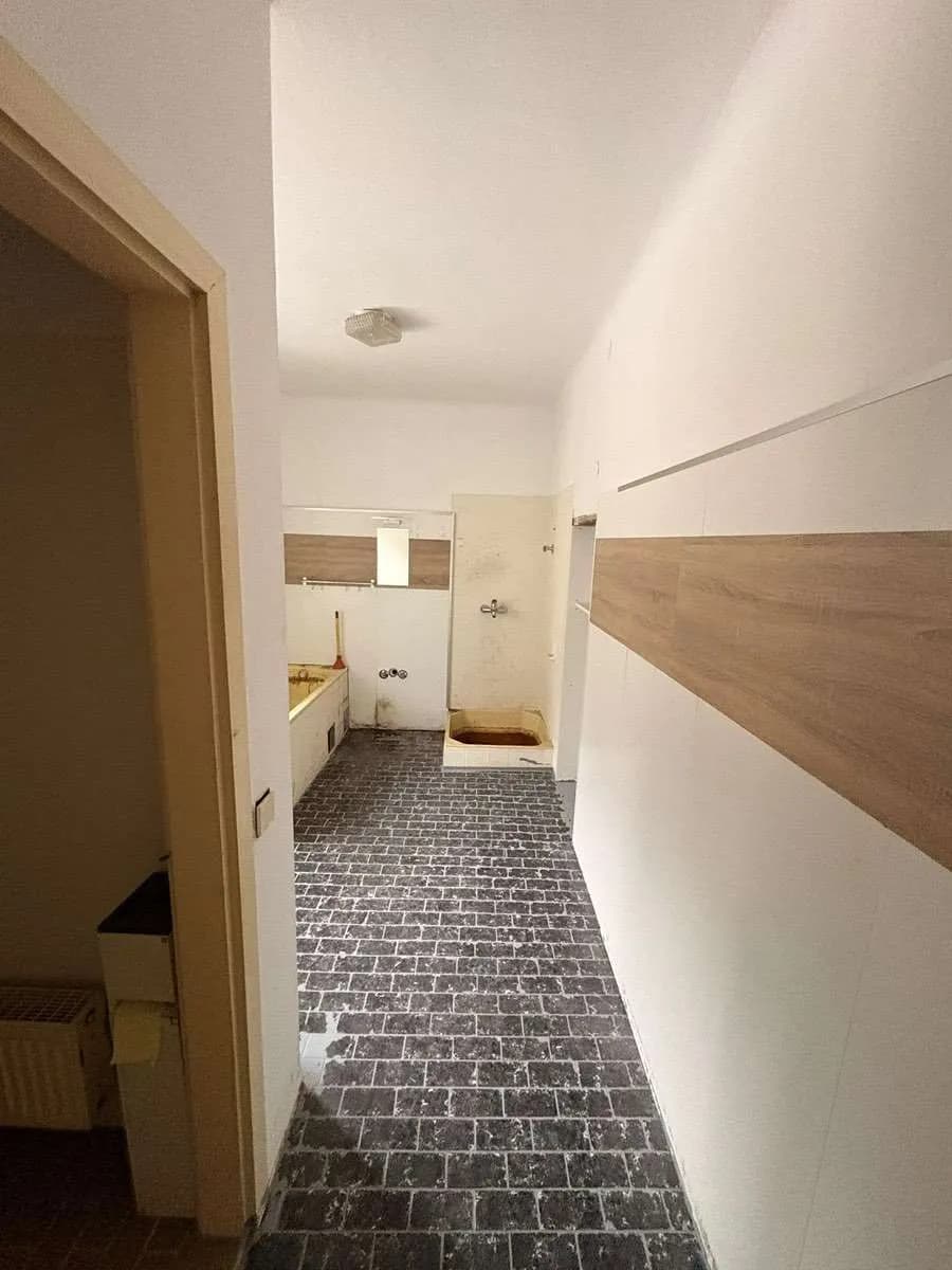 5-Zimmer-Immobilie mieten in Baden – 100 m², € 800 – Bild 6 von 15