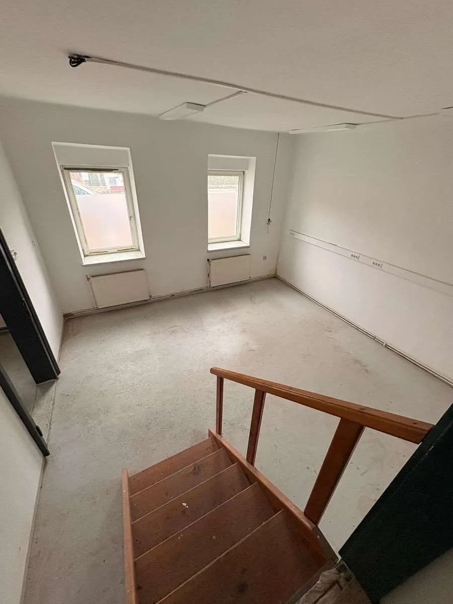 5-Zimmer-Immobilie mieten in Baden – 100 m², € 800 – Bild 8 von 15