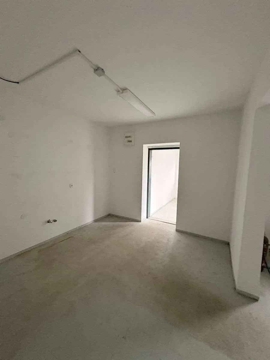 5-Zimmer-Immobilie mieten in Baden – 100 m², € 800 – Bild 11 von 15