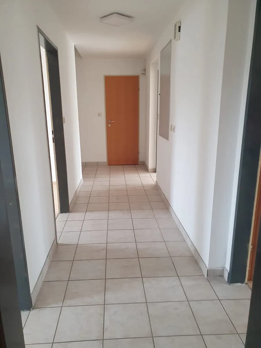 4-Zimmer-Wohnung kaufen in Hollabrunn – 86 m², € 260.000 – Bild 9 von 24