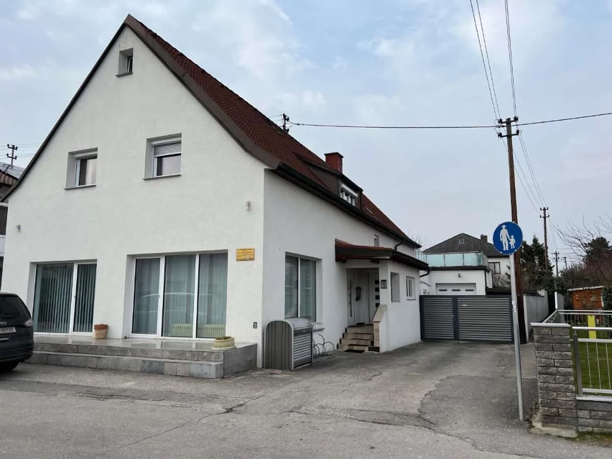 4-Zimmer-Wohnung mieten in Linz Land – 125 m² – Bild 1 von 10