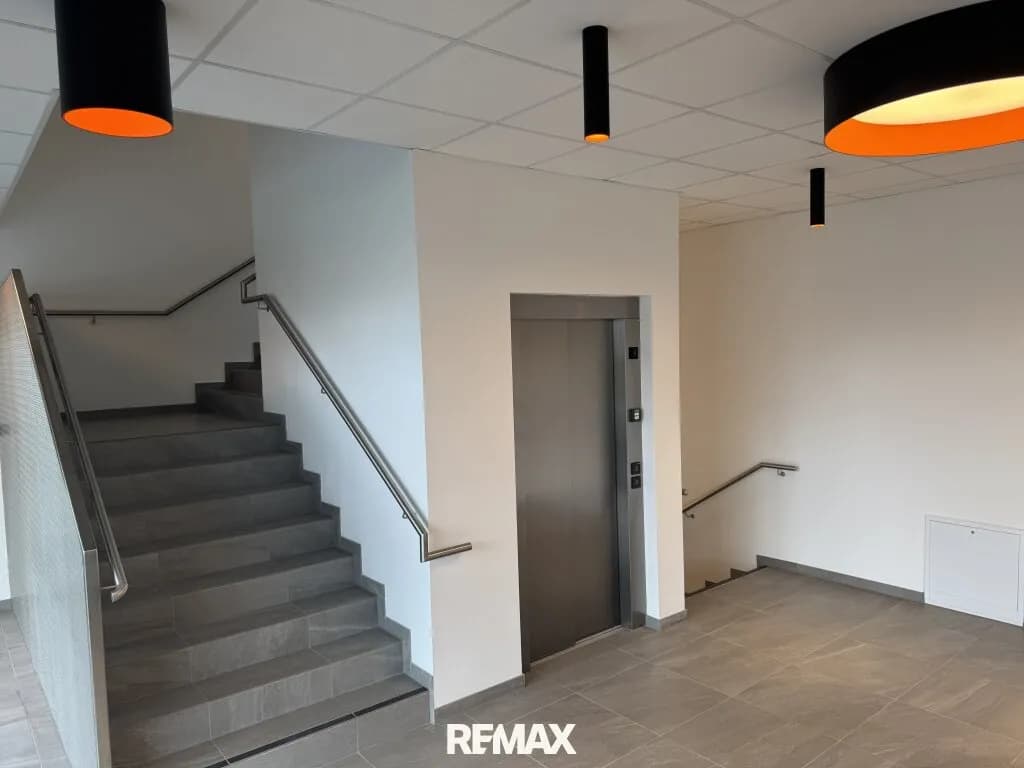 Gewerbeimmobilie kaufen in Gmunden – 186 m², € 930.000 – Bild 9 von 19
