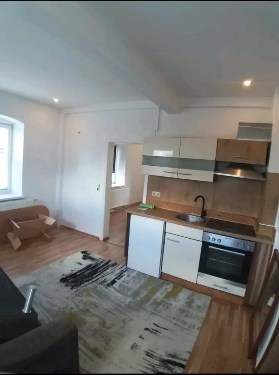 2-Zimmer-Wohnung mieten in Vöcklabruck – 32 m², € 500