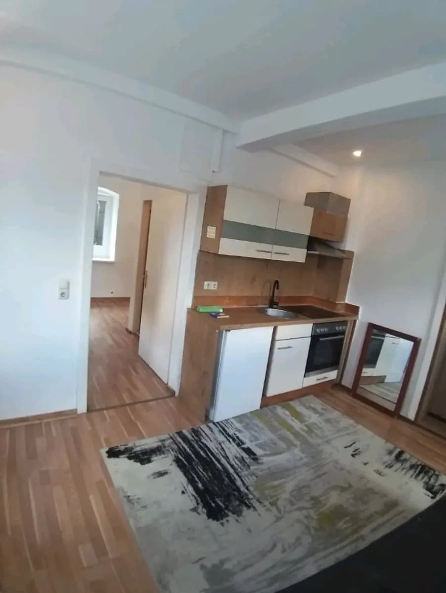 2-Zimmer-Wohnung mieten in Vöcklabruck – 32 m², € 500 – Bild 2 von 8