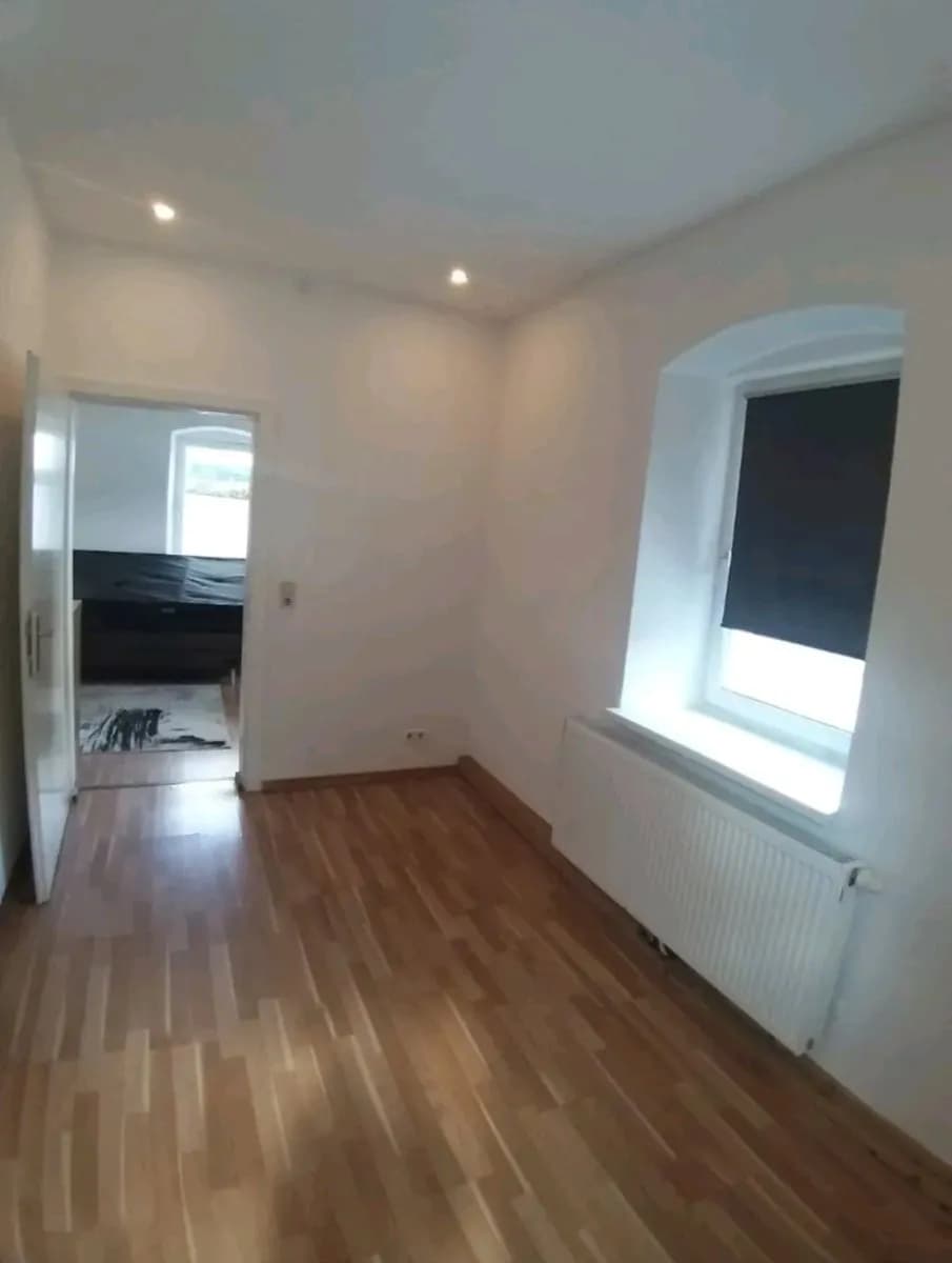 2-Zimmer-Wohnung mieten in Vöcklabruck – 32 m², € 500 – Bild 8 von 8