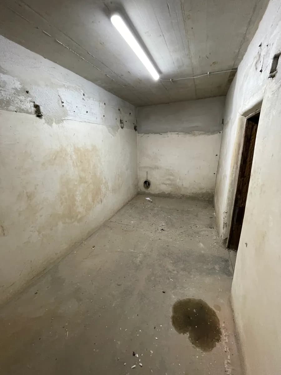 Gewerbeimmobilie mieten in Wien – 115 m², € 4 – Bild 5 von 6