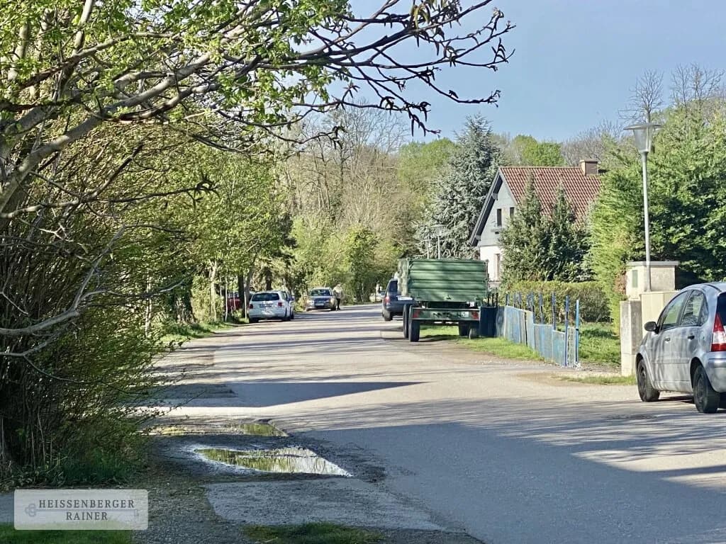Grundstück kaufen in Baden – 2 379 m², € 832.500 – Bild 3 von 9