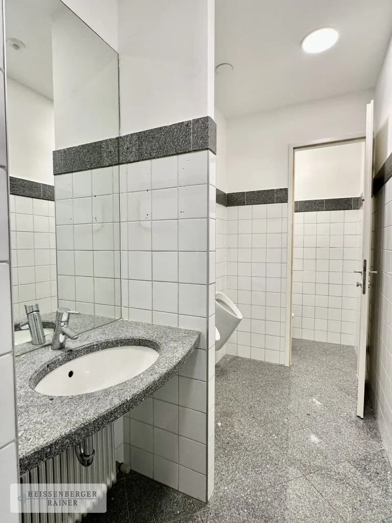 5-Zimmer-Gewerbeimmobilie mieten in Wien – 333 m², € 6.090 – Bild 9 von 12