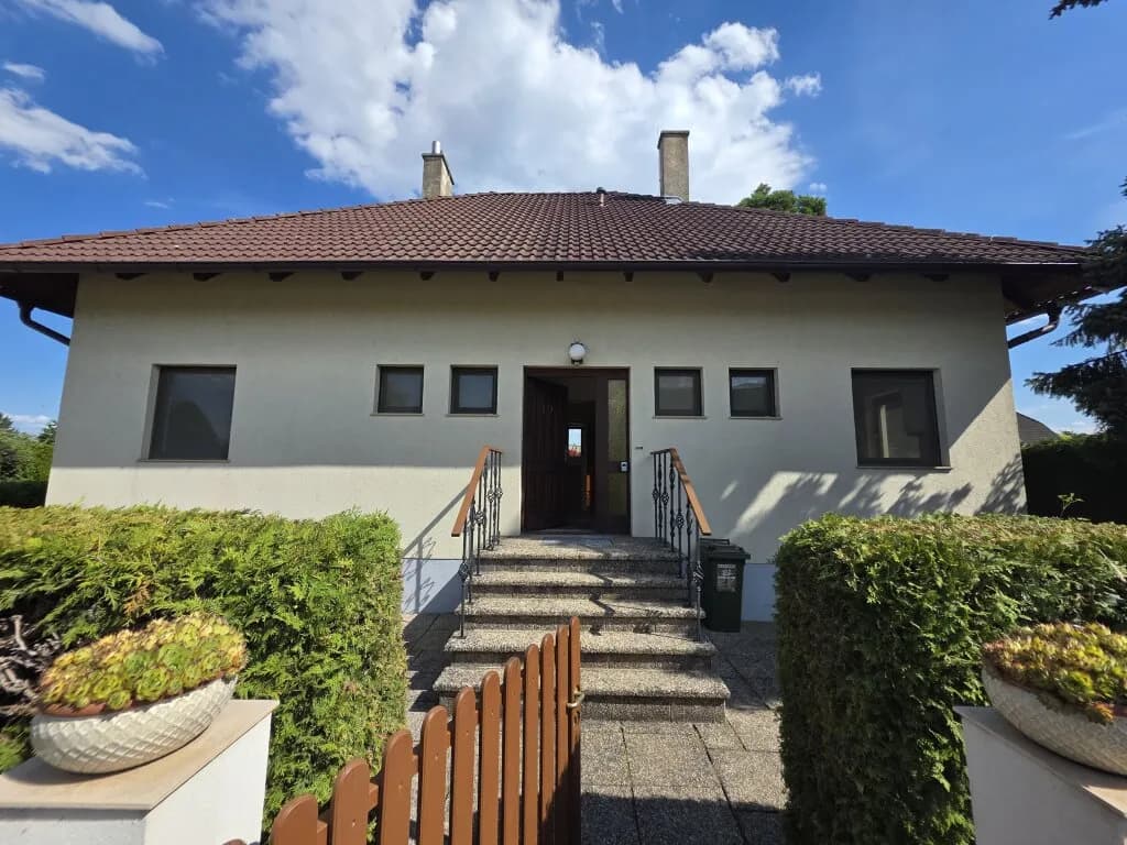 7-Zimmer-Haus kaufen in Gänserndorf – 236 m², € 699.000 – Bild 2 von 31