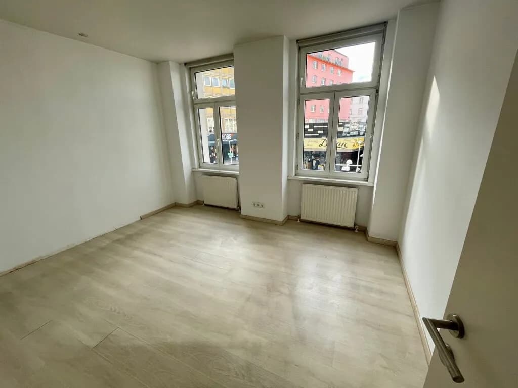 6-Zimmer-Gewerbeimmobilie mieten in Wien – 137 m² – Bild 3 von 19