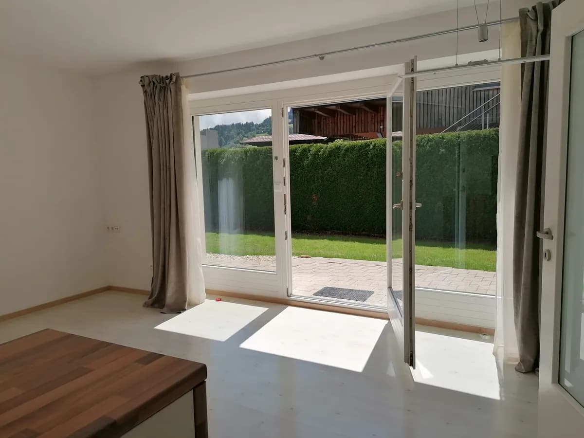 2-Zimmer-Wohnung mieten in Kitzbühel – 60 m², € 890 – Bild 2 von 7
