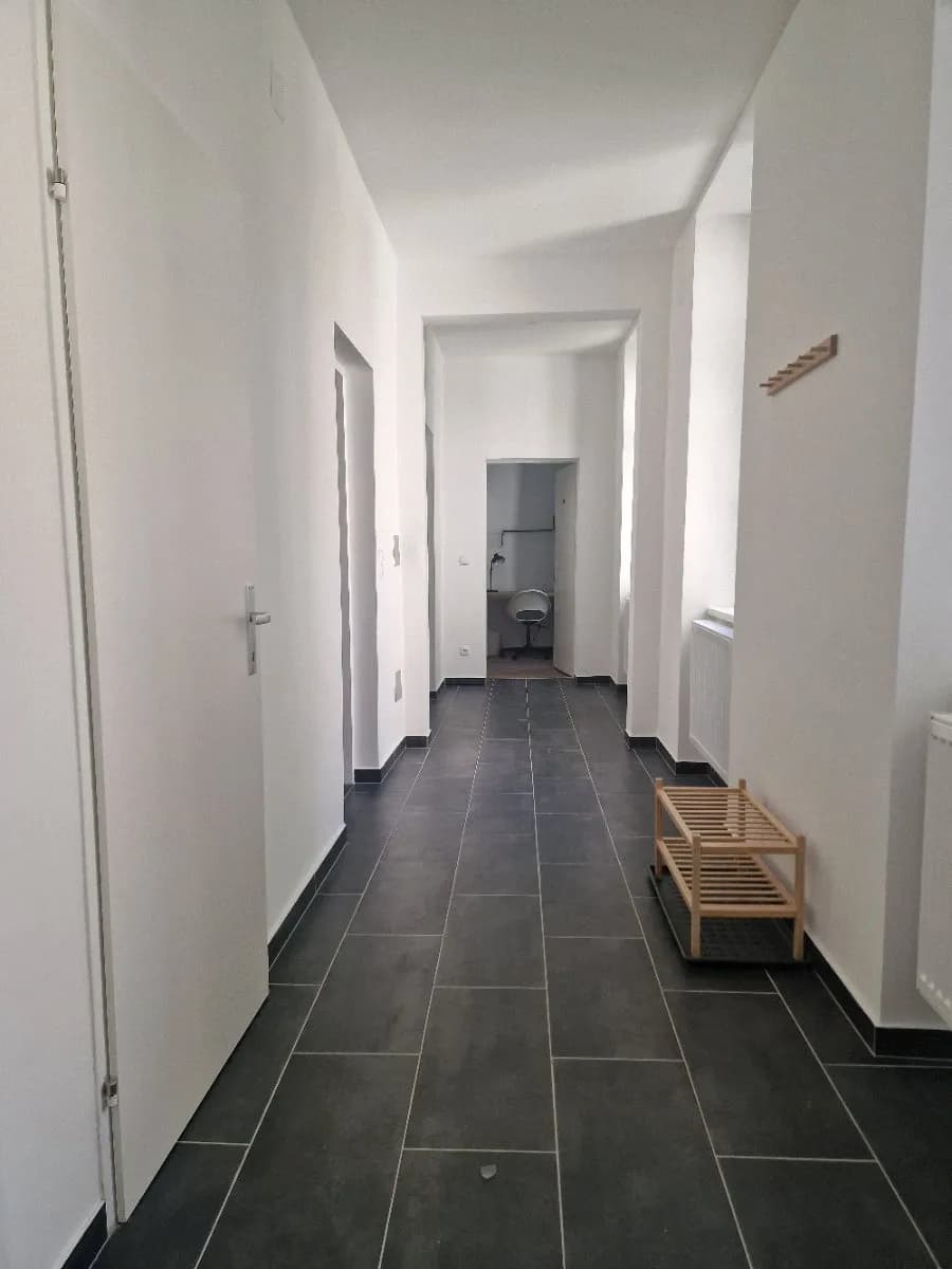 5-Zimmer-Wohnung mieten in Wien – 100 m², € 650 – Bild 3 von 26