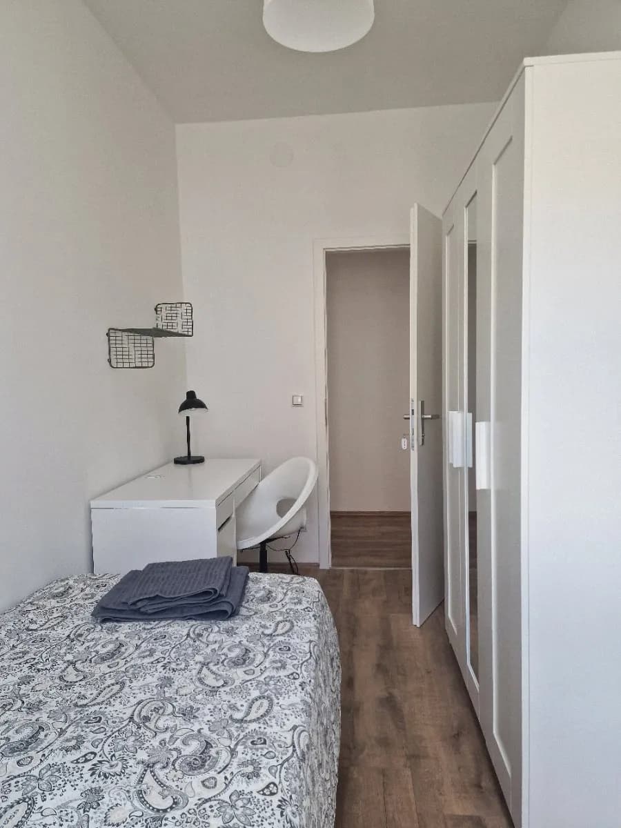 5-Zimmer-Wohnung mieten in Wien – 100 m², € 650 – Bild 12 von 26