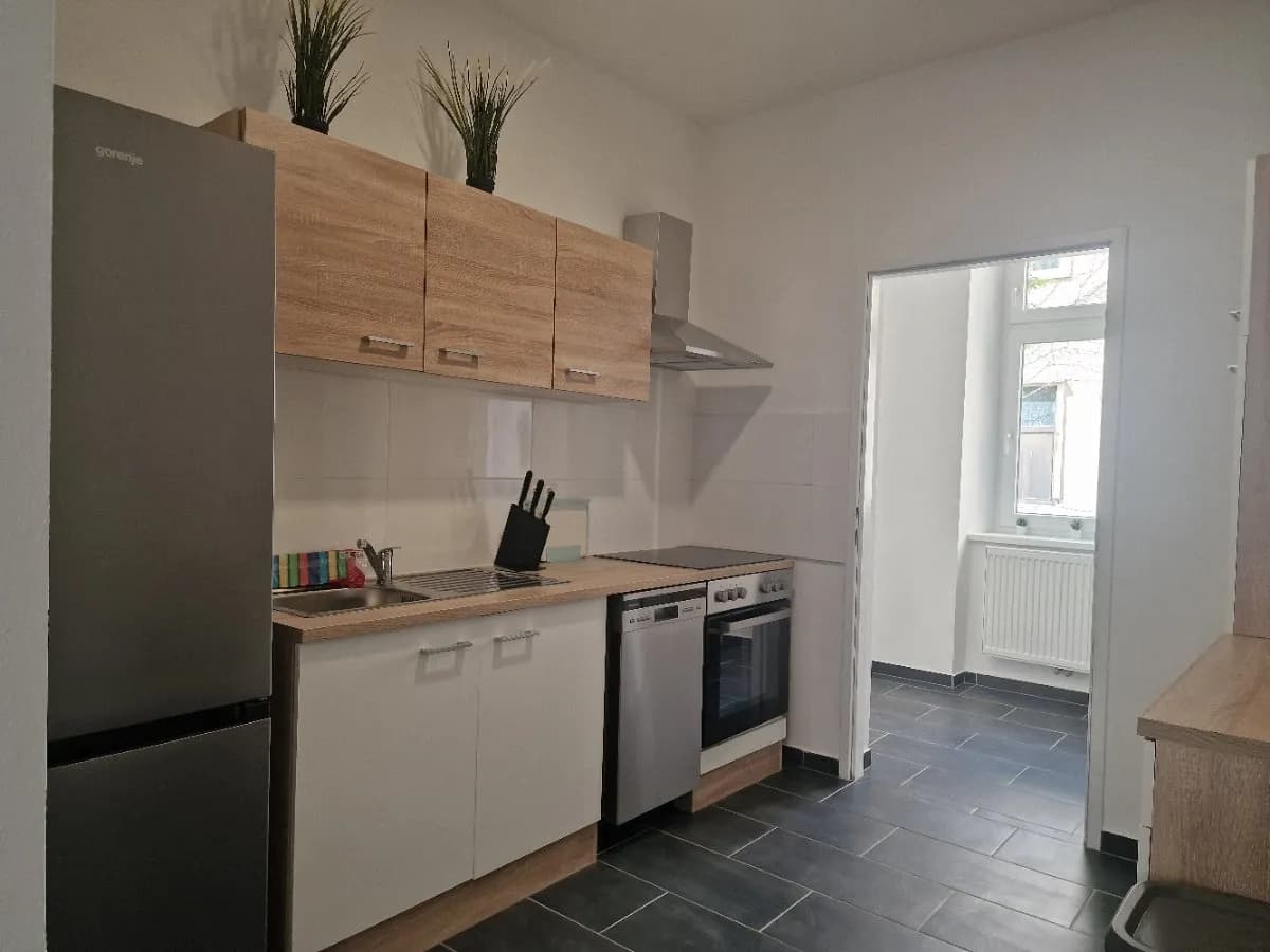 5-Zimmer-Wohnung mieten in Wien – 100 m², € 650 – Bild 24 von 26