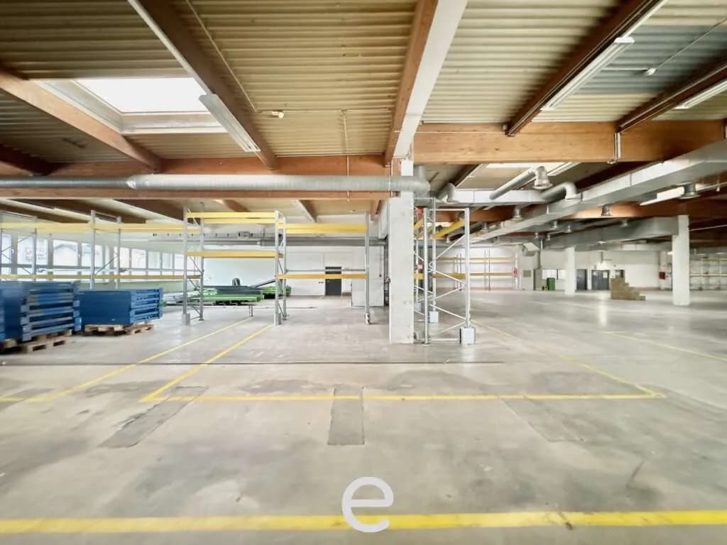 Gewerbeimmobilie mieten in Wels – 3 089 m², € 18.875 – Bild 7 von 16