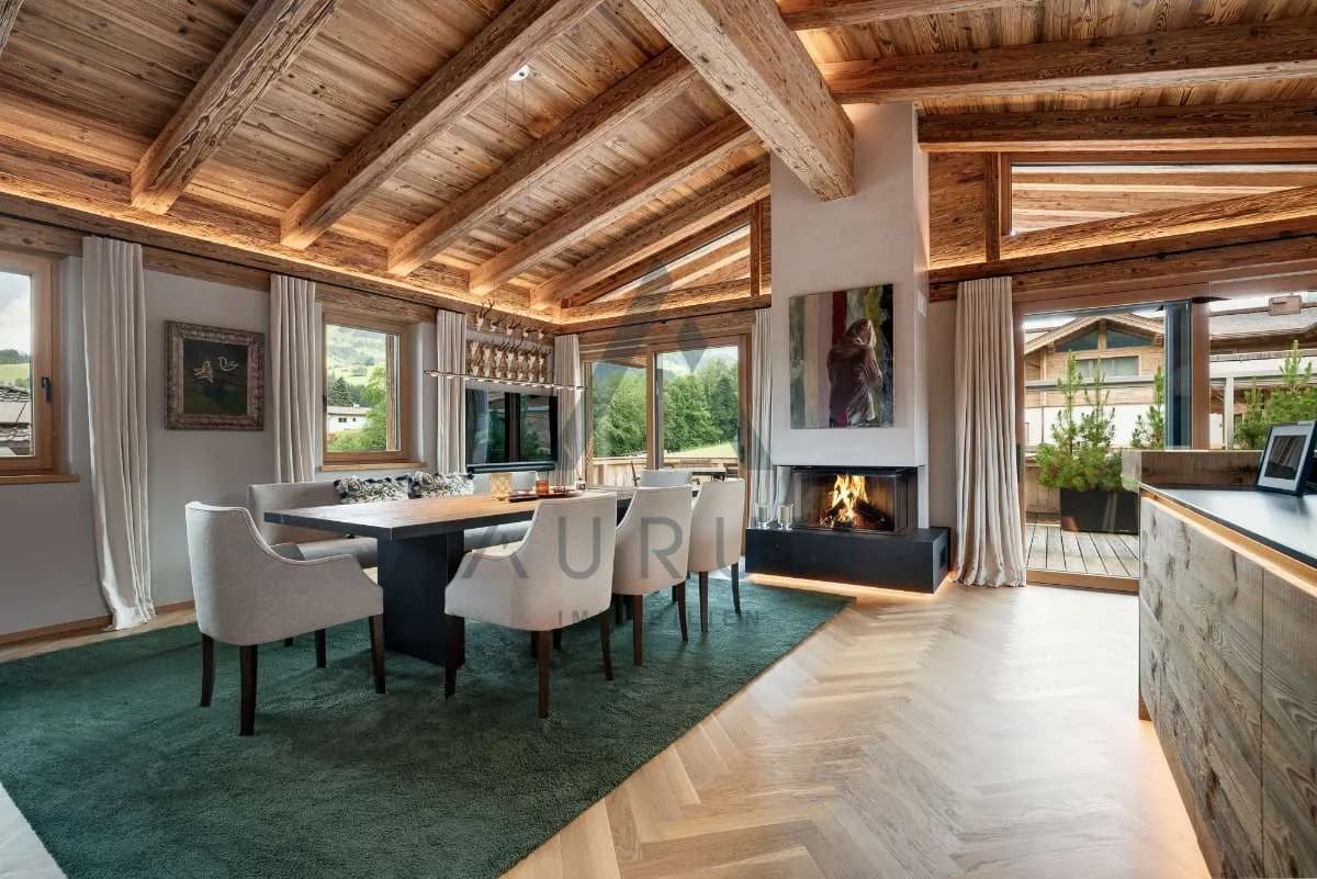 4-Zimmer-Wohnung kaufen in Kitzbühel – 139 m², € 2.500.000 – Bild 2 von 9