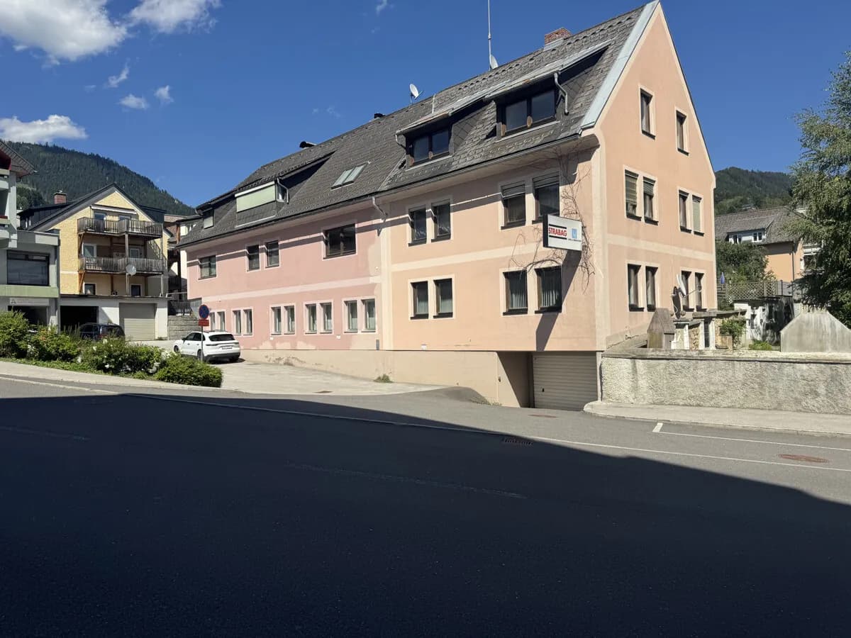Haus kaufen in Liezen – 420 m², € 550.000