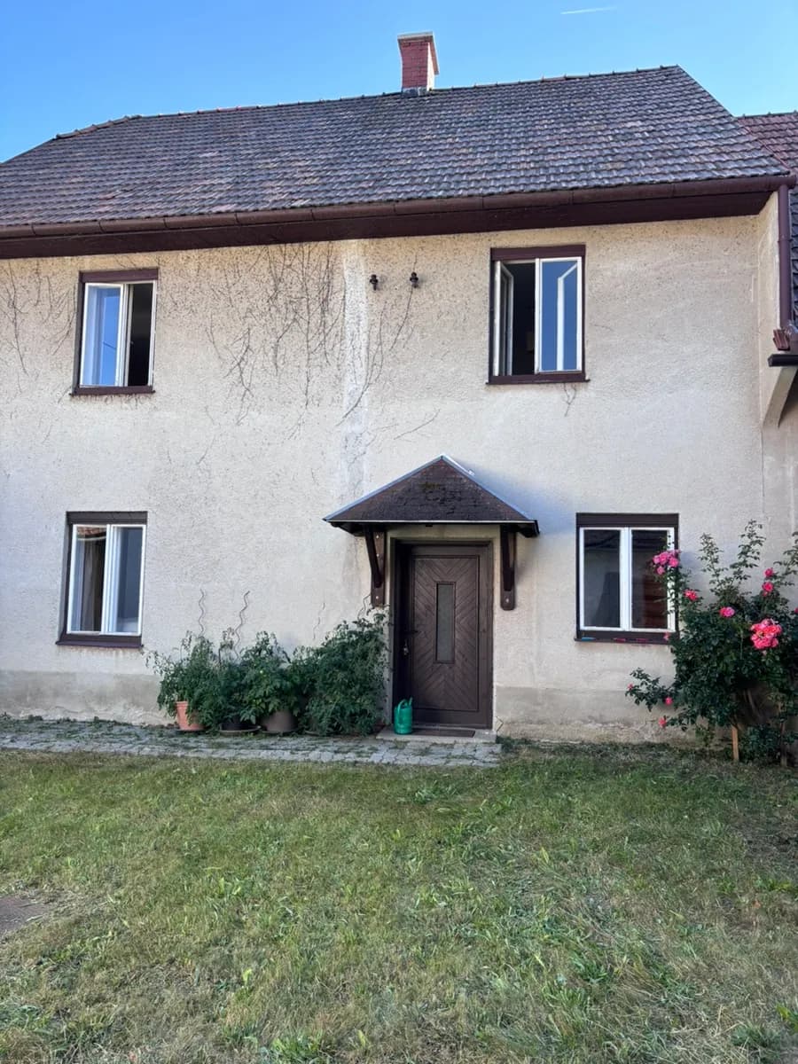 Immobilie mieten in Neunkirchen – 105 m², € 1.000