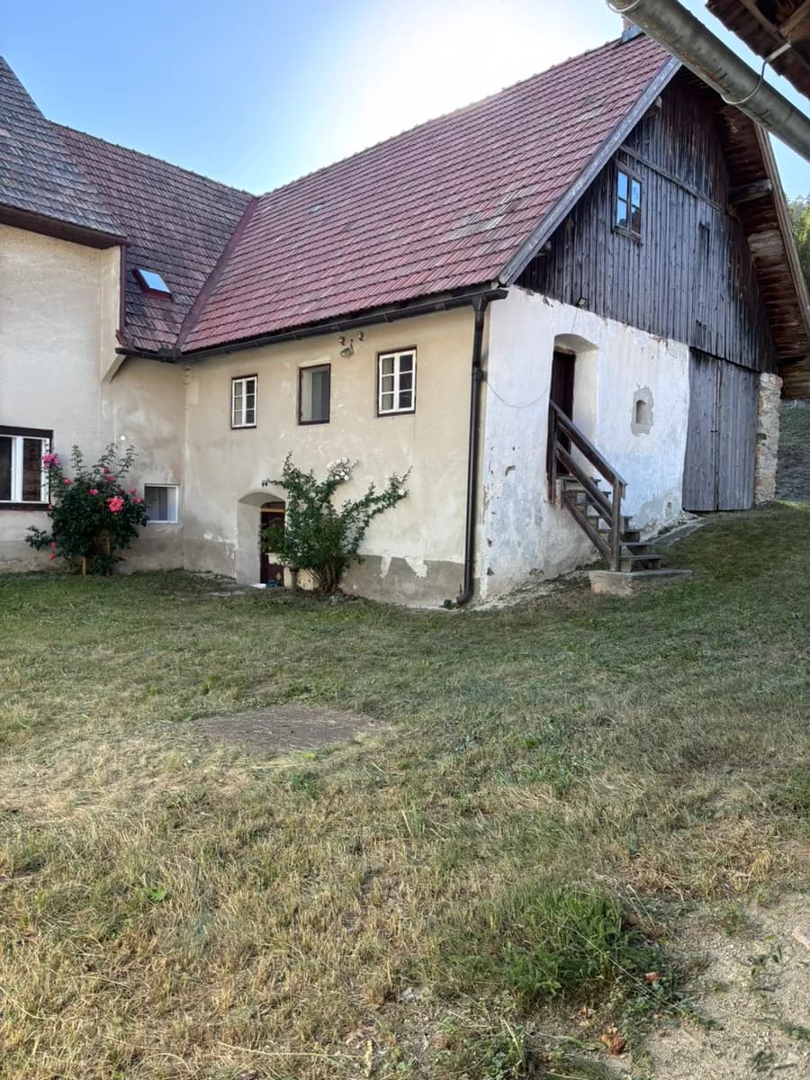 Immobilie mieten in Neunkirchen – 105 m², € 1.000 – Bild 2 von 16