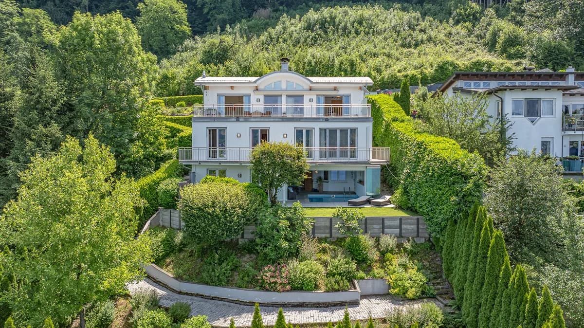 7-Zimmer-Immobilie kaufen in Gmunden – 380 m², € 3.990.000 – Bild 3 von 35