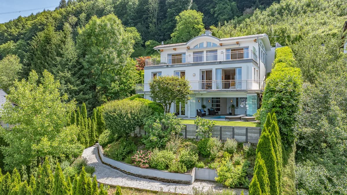 7-Zimmer-Immobilie kaufen in Gmunden – 380 m², € 3.990.000 – Bild 31 von 35