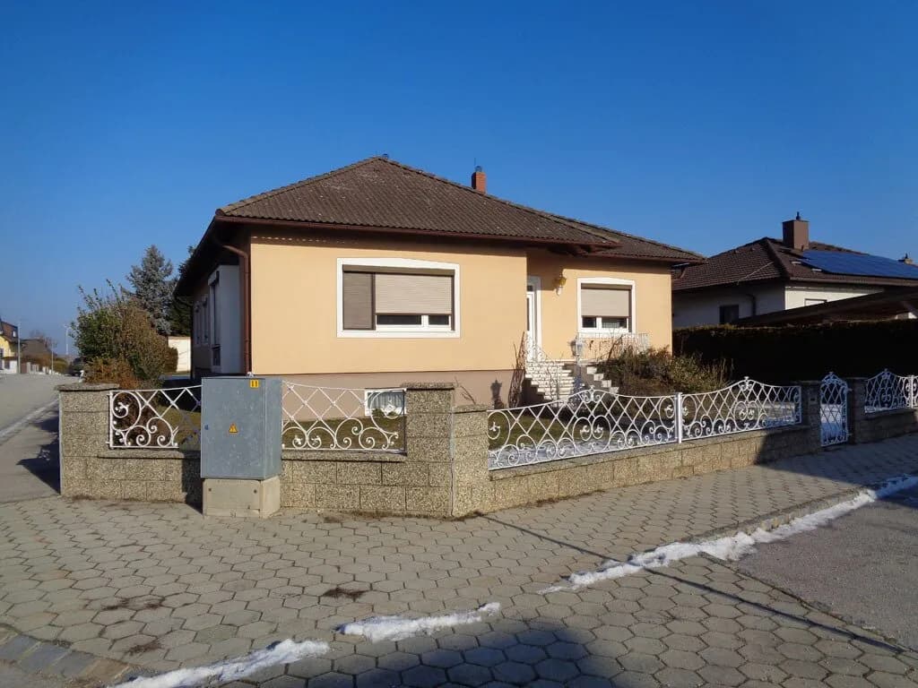 5-Zimmer-Haus kaufen in Gänserndorf – 170 m², € 329.000 – Bild 2 von 33