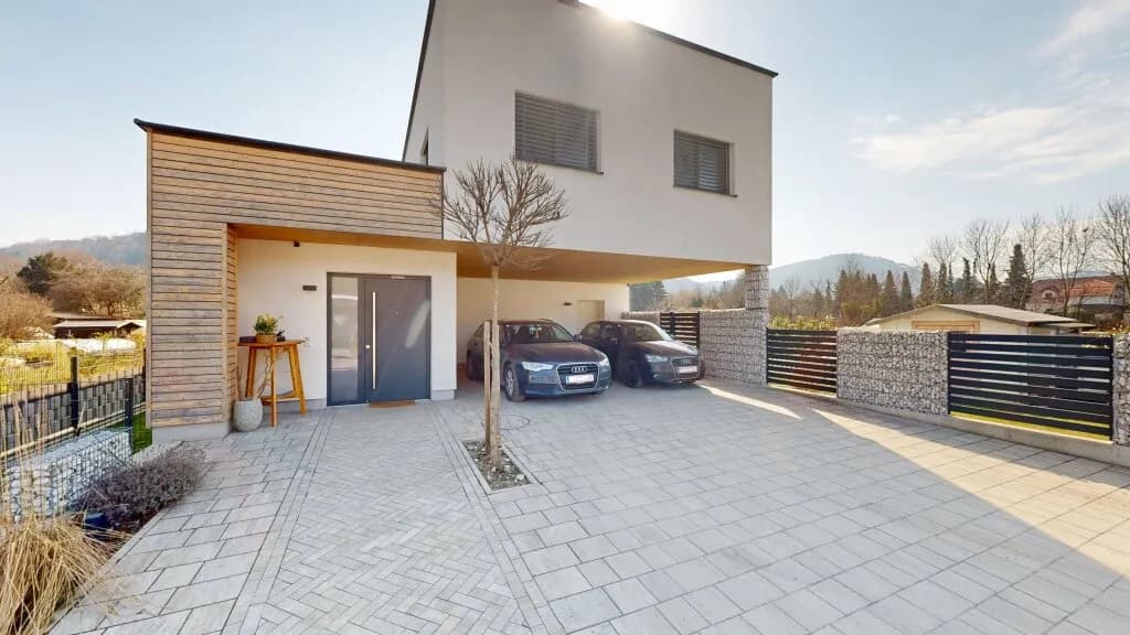 4-Zimmer-Haus kaufen in Neunkirchen – 147,5 m², € 749.000 – Bild 2 von 8