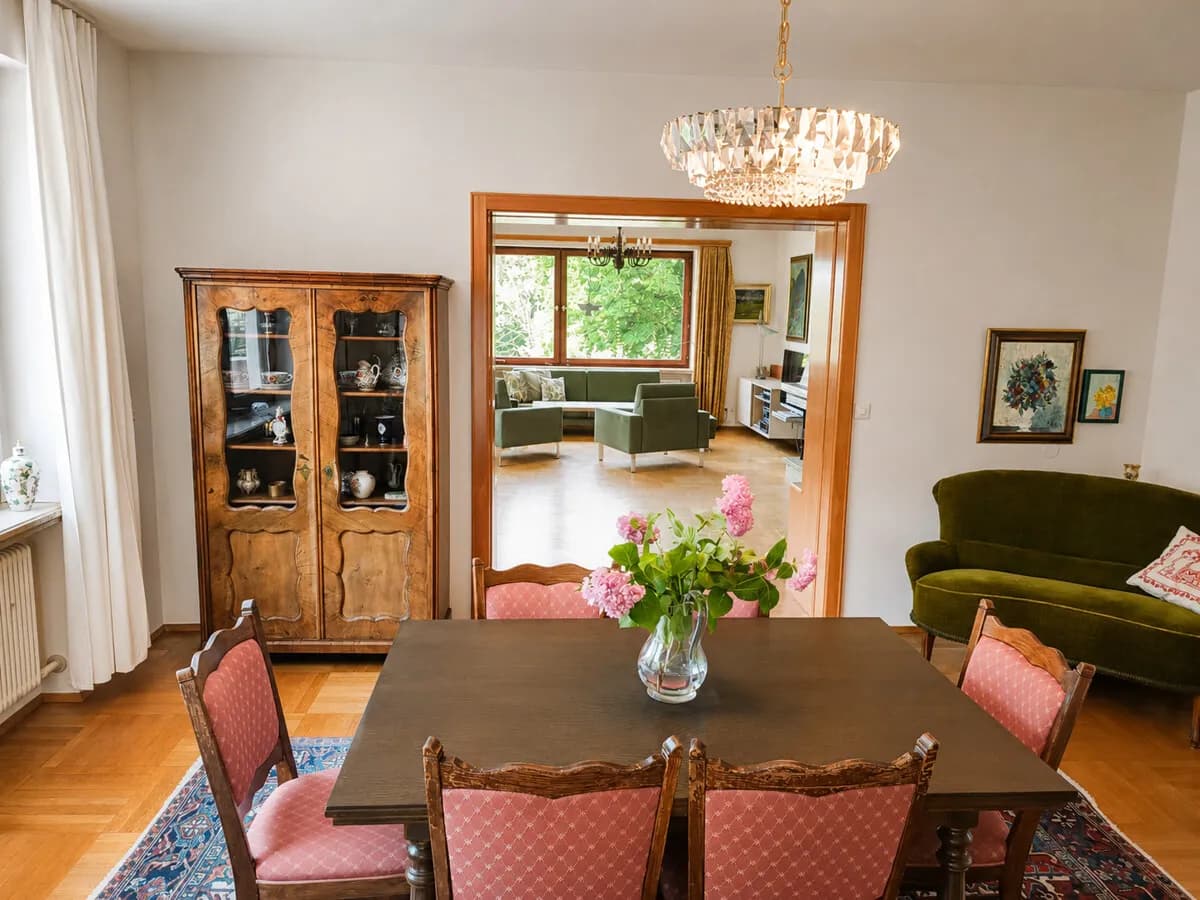 8-Zimmer-Haus kaufen in Bregenz – 225 m² – Bild 2 von 17