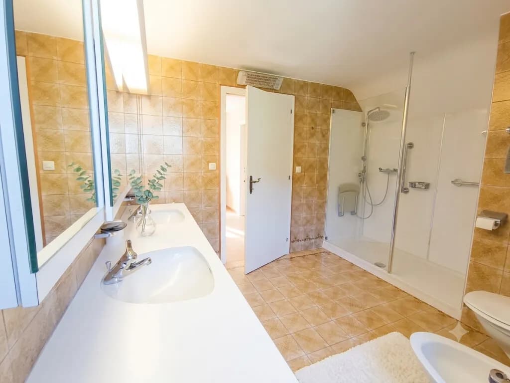 8-Zimmer-Haus kaufen in Bregenz – 225 m² – Bild 9 von 17