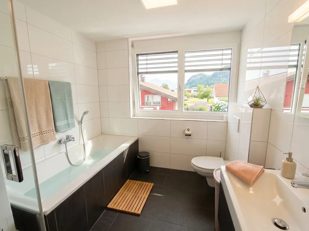 4-Zimmer-Wohnung mieten in Bregenz – 91 m², € 1.930 – Bild 5 von 7