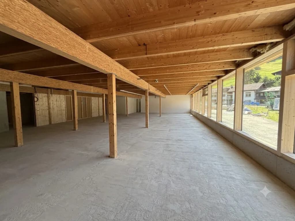 Gewerbeimmobilie mieten in Bregenz – 234 m², € 3.510 – Bild 2 von 2