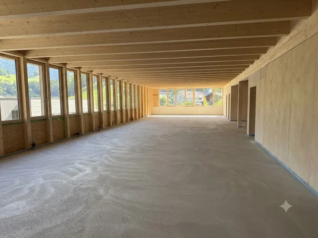 Gewerbeimmobilie mieten in Bregenz – 215 m², € 3.225 – Bild 2 von 2