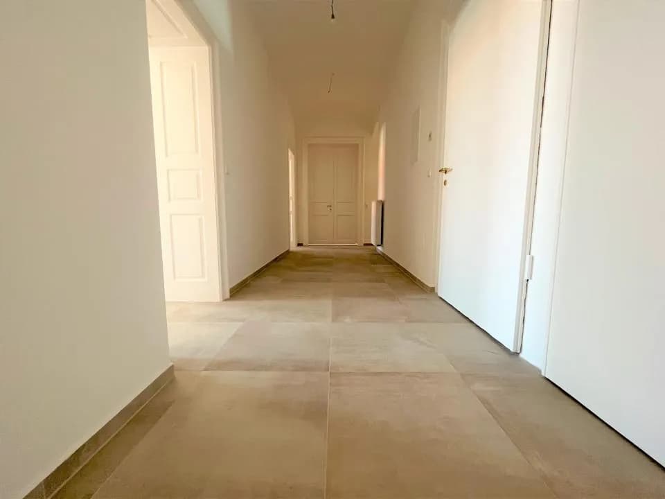 5-Zimmer-Wohnung mieten in Graz – 174,47 m², € 1.677