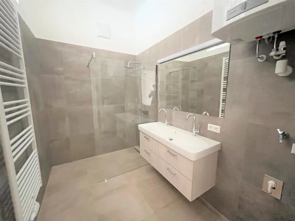 5-Zimmer-Wohnung mieten in Graz – 174,47 m², € 1.677 – Bild 3 von 15