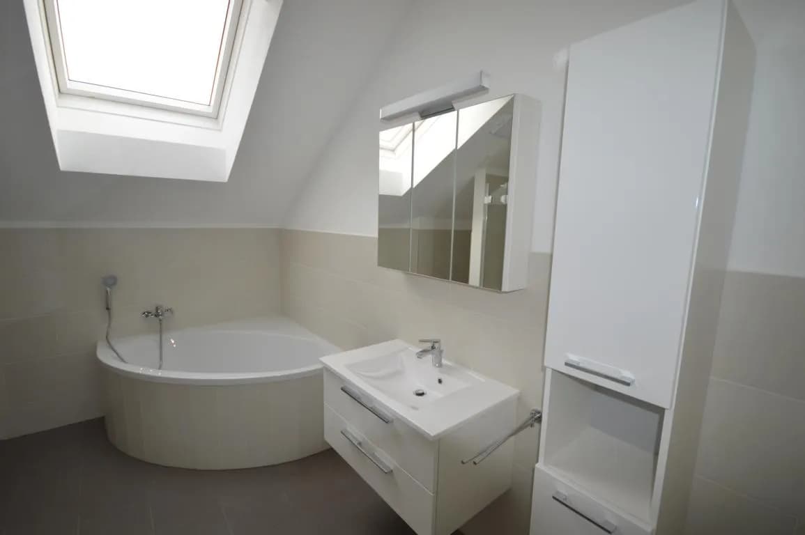 3-Zimmer-Wohnung mieten in Baden – 81 m², € 1.290 – Bild 2 von 10