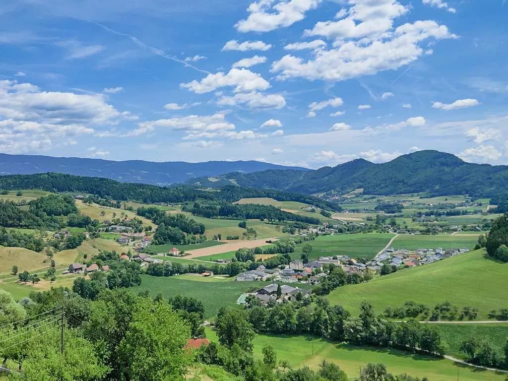 14-Zimmer-Haus kaufen in Wolfsberg – 361 m², € 1.300.000 – Bild 2 von 21
